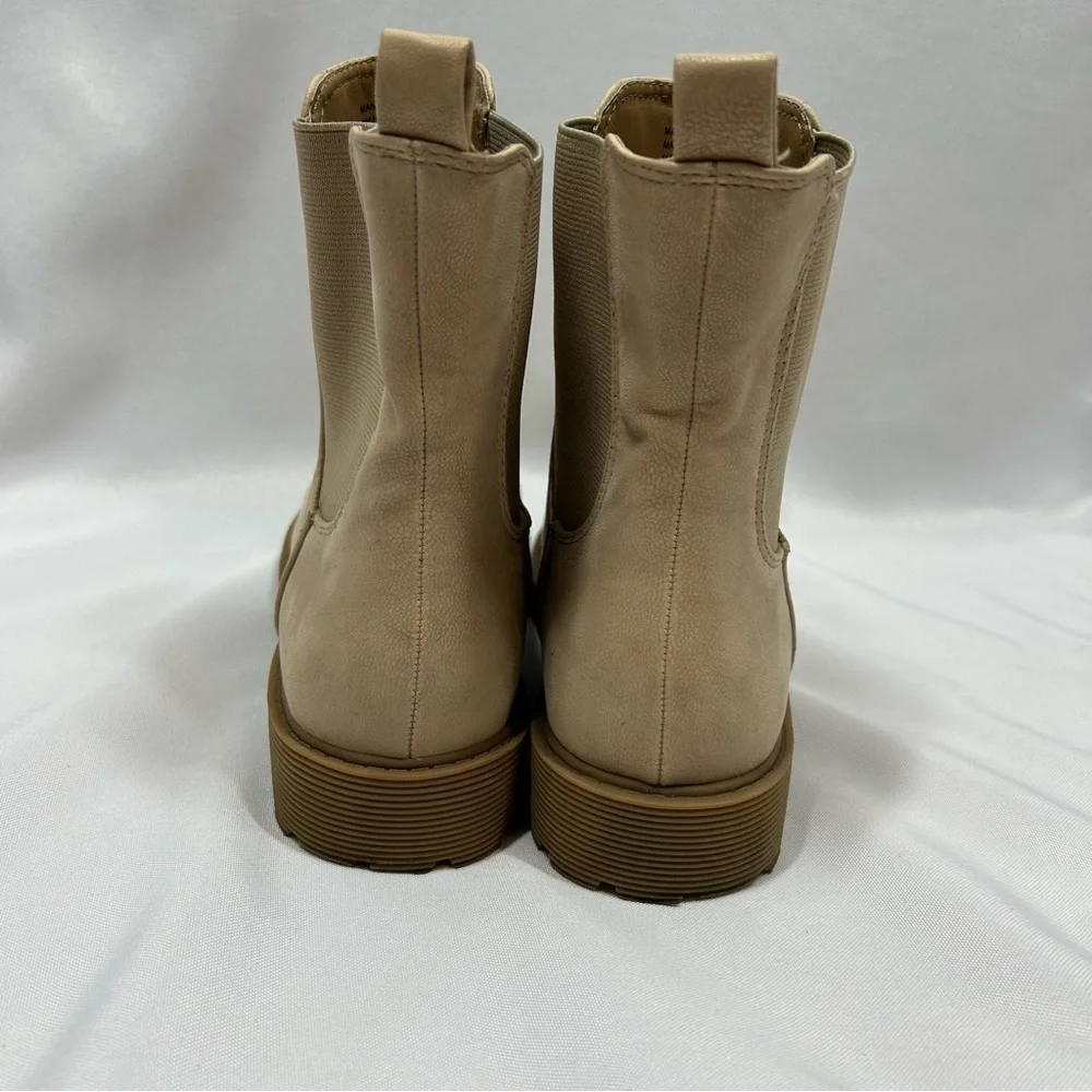 Loft | Chelsea Boots Fall Winter Beige Tan Women's Size 7.5